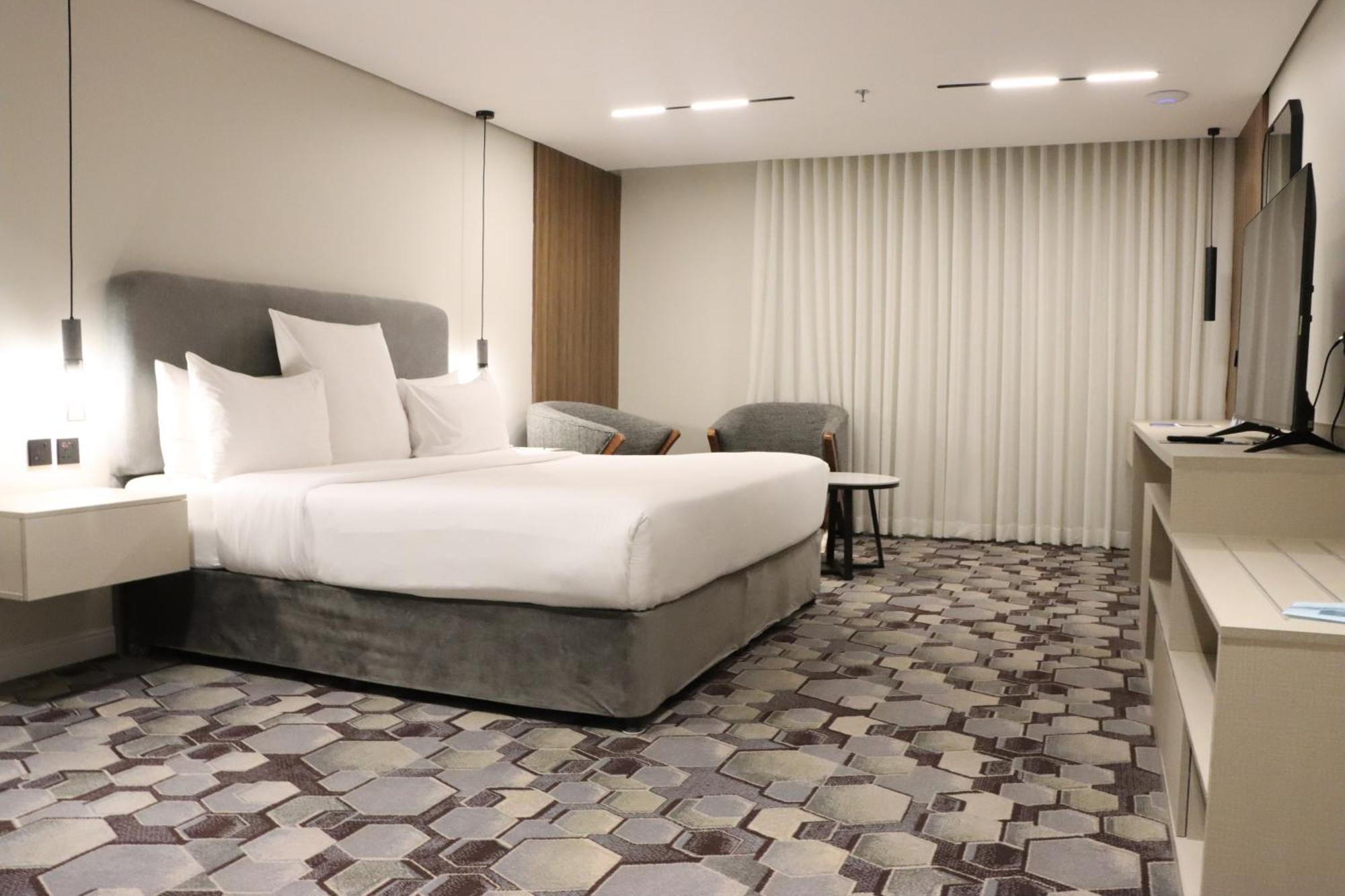 Continent Al Waha Riyadh