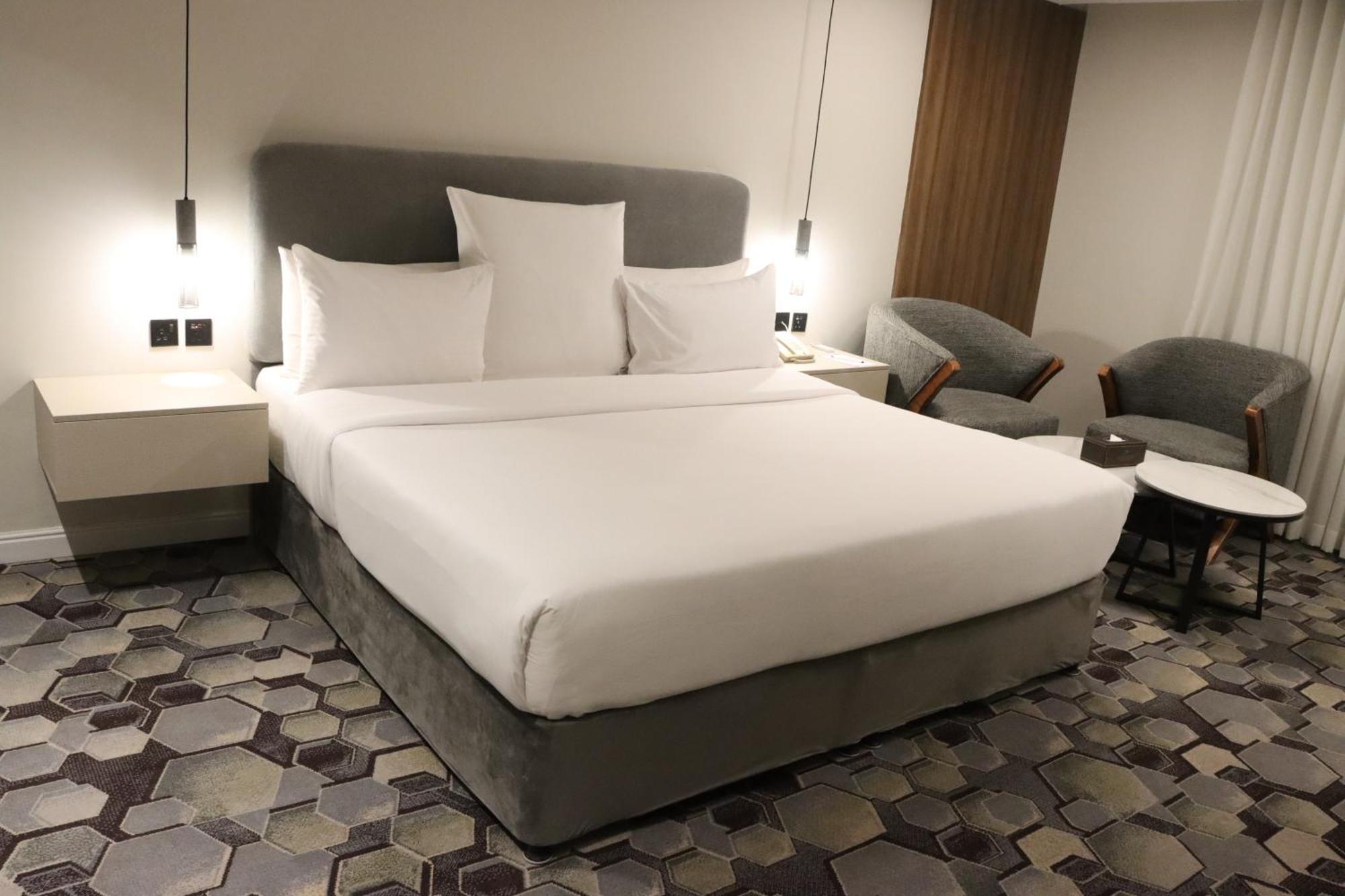 Continent Al Waha Hotel